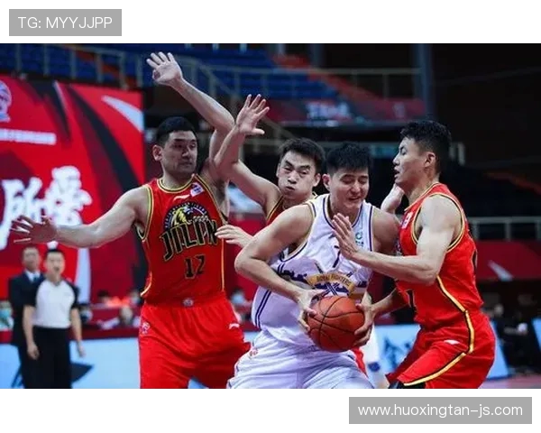 马拉松大满贯积分榜：杭州滑板队以69分领跑